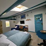 Le Manoir Lacustre