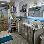 Le Manoir Lacustre 4*