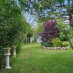 Maison d'hôtes Le Manoir Lacustre Queyrac