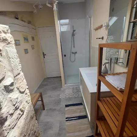 Le Manoir Lacustre 4*