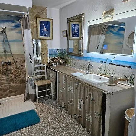 Le Manoir Lacustre 4*