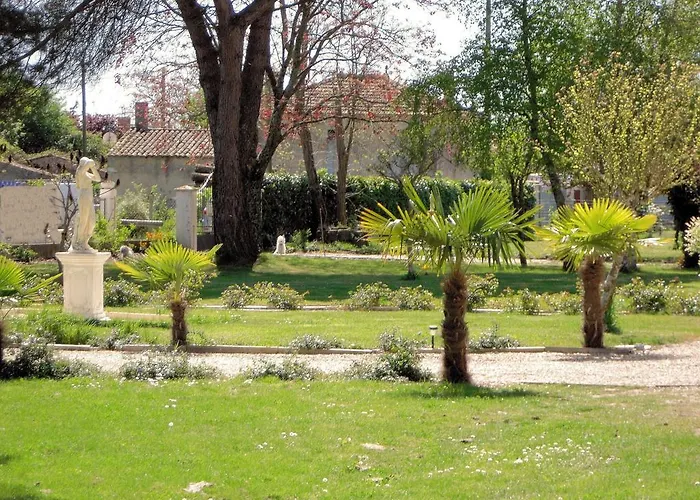 게스트하우스 Le Manoir Lacustre